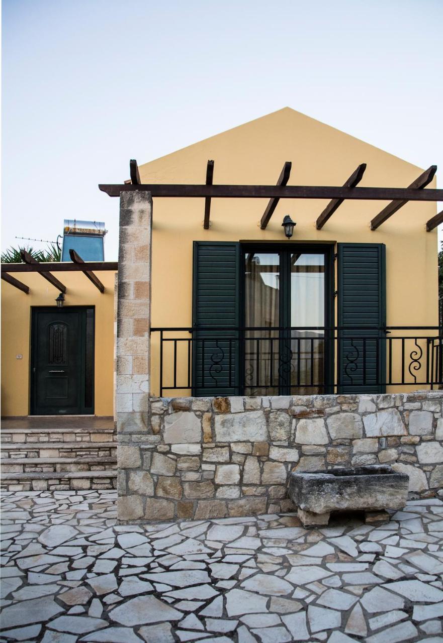 Villa Manos Kalamítsion Amigdhálion Extérieur photo